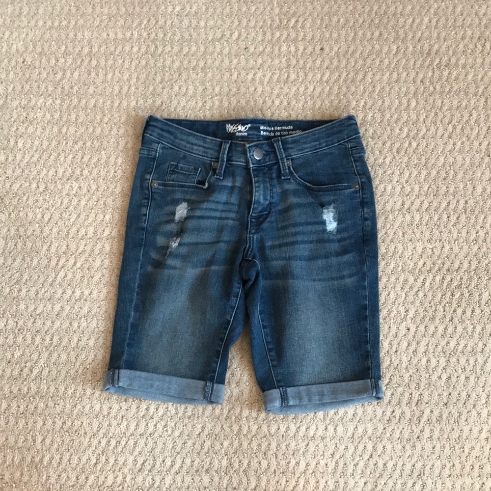 NWOT! Mossimo Jean Shorts